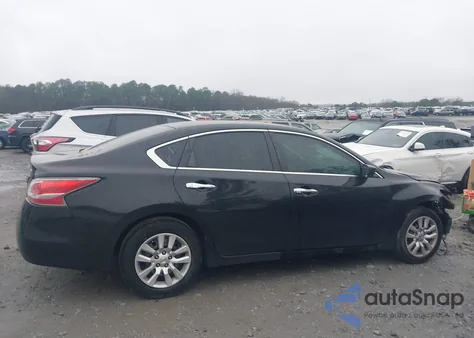 2014 Nissan Altima 2.5 S z USA, uszkodzony, nr VIN 1N4AL3AP9EN221007